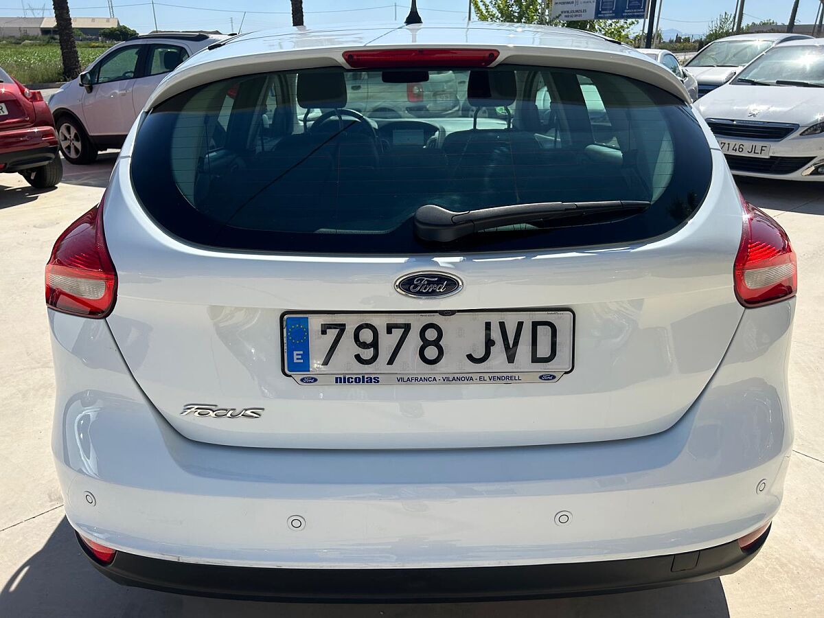 FORD FOCUS BUSINESS 1.5 TDCI AUTO SPANISH LHD IN SPAIN 105000 MILES SUPERB 2016